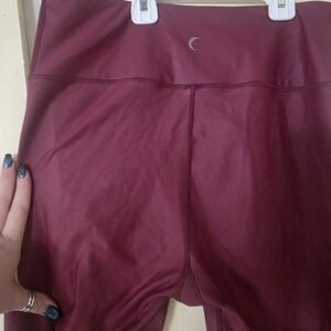 Zyia light n tight Cranberry Metallic llfull length leggings 12